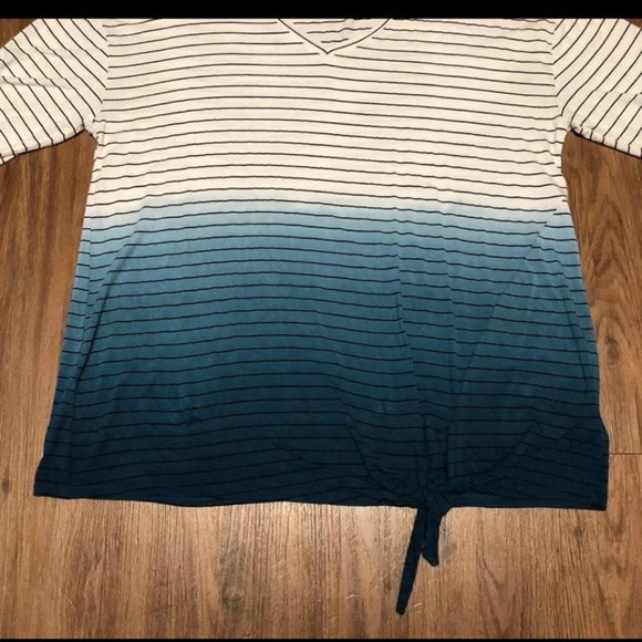 NWT-Tie Die Shirt🔥MAKE AN OFFER🔥 - Picture 2 of 8